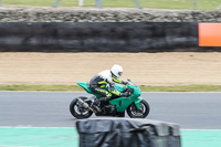 brands-hatch-photographs;brands-no-limits-trackday;cadwell-trackday-photographs;enduro-digital-images;event-digital-images;eventdigitalimages;no-limits-trackdays;peter-wileman-photography;racing-digital-images;trackday-digital-images;trackday-photos